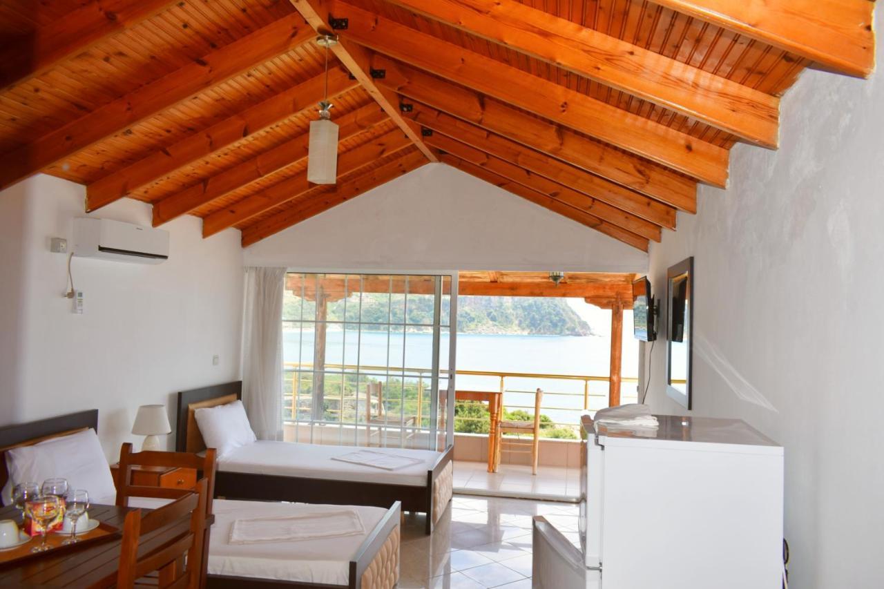 Ionio Rooms II Himare Eksteriør bilde
