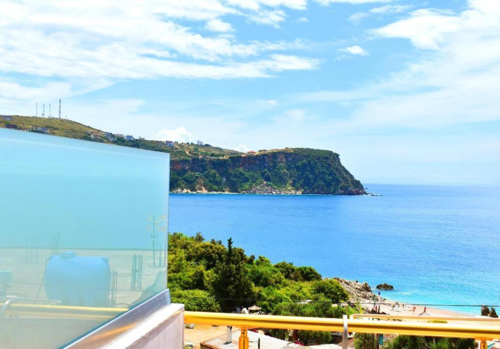 Ionio Rooms II Himare Eksteriør bilde